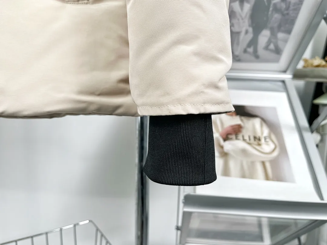 P720 𝐂𝐚𝐧𝐚𝐝𝐚 𝐠𝐨𝐨𝐬𝐞丨Canada Goose 29 down jackets Size: S-XXL